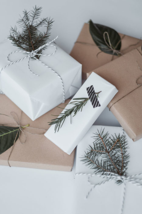 Holiday gift wrapping ideas for minimalists